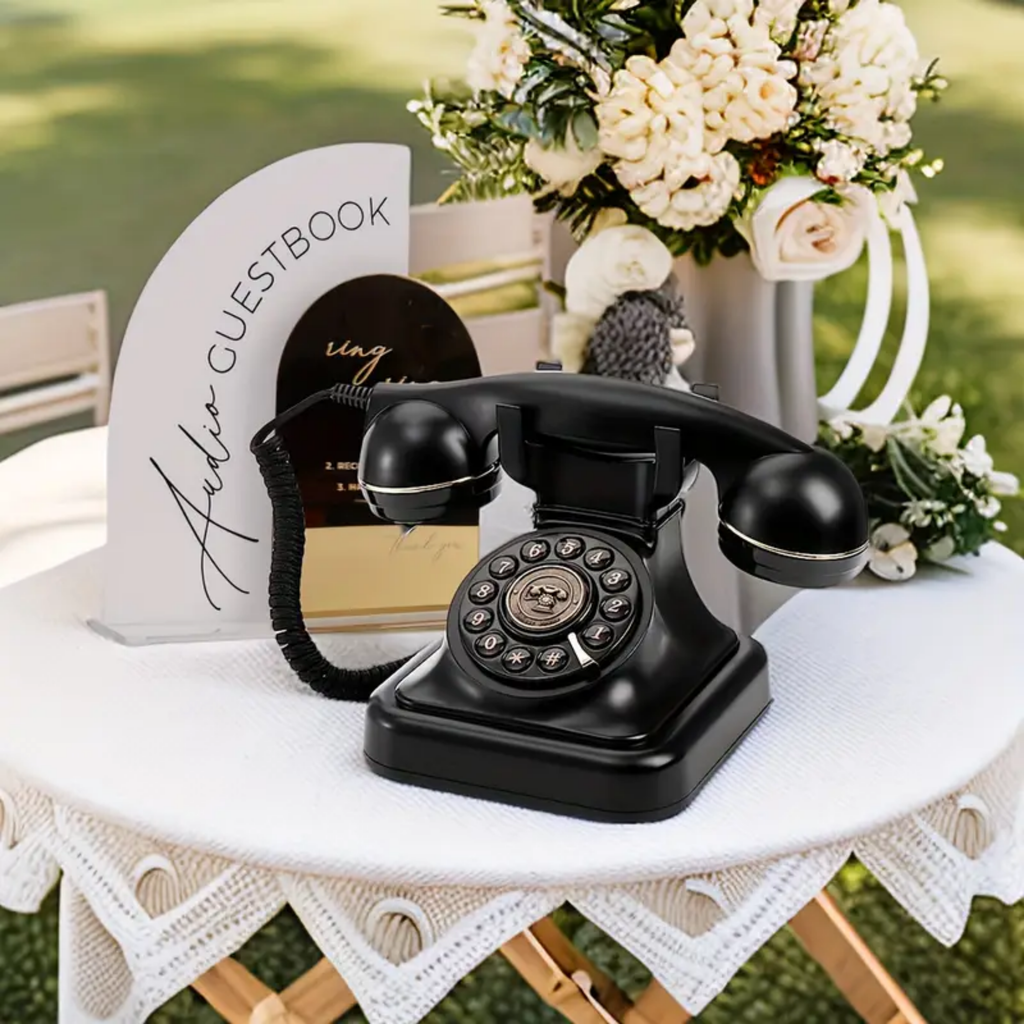 Téléphone “Livre d’Or Audio”